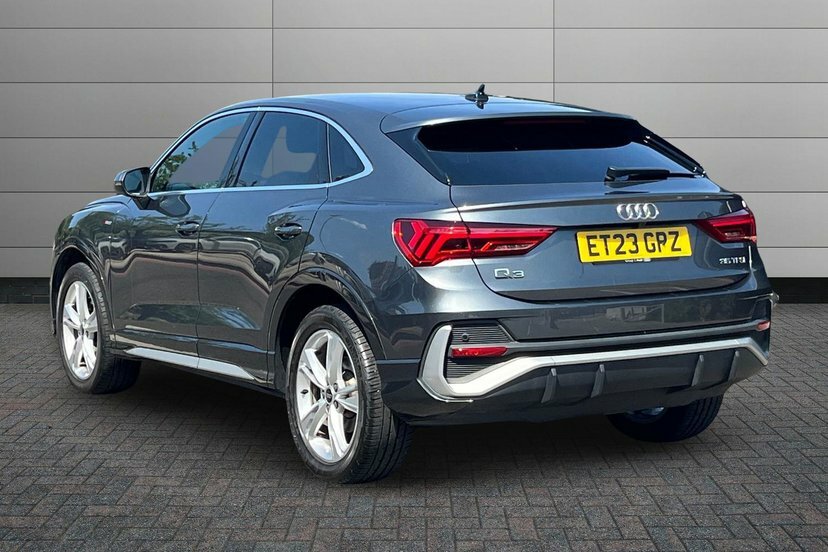 Audi Q3 1.5 Tfsi Cod 35 S Line Sportback S Tron Grey #3