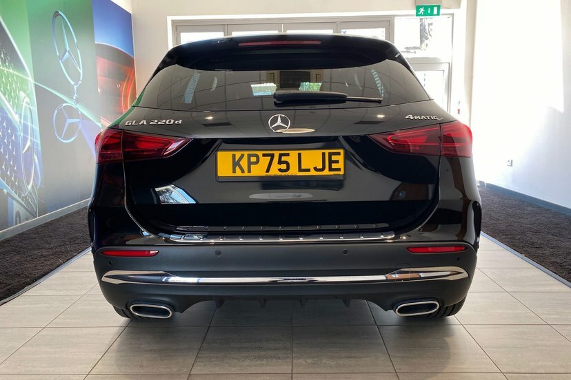 Mercedes-Benz GLA Class 1.3 Gla200h Mhev Amg Line Premium 7G-dct Euro 6 Grey #16
