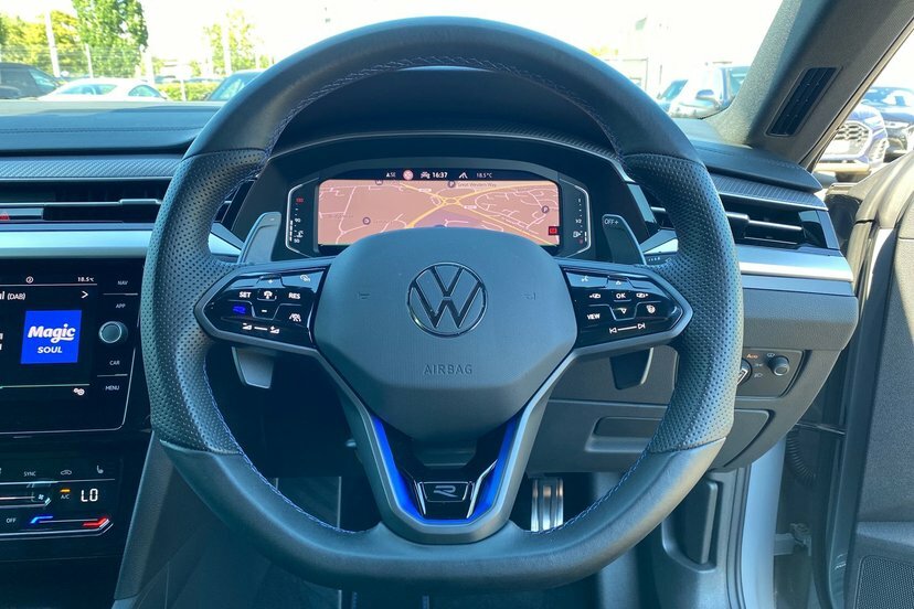 Volkswagen Arteon Shooting Brake 2.0 Tdi R-line 4Motion Dsg Head Up Blue #19