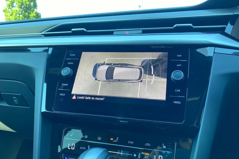Volkswagen Arteon Shooting Brake 2.0 Tdi R-line 4Motion Dsg Head Up Blue #30