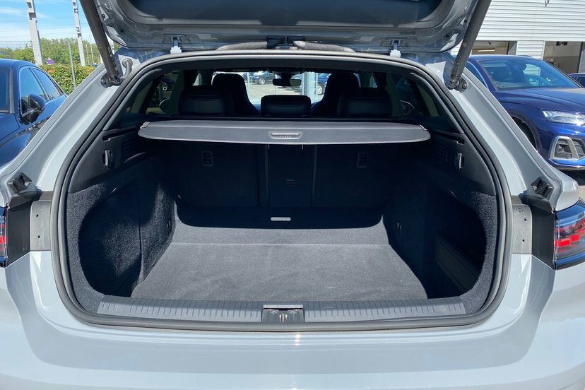 Volkswagen Arteon Shooting Brake 2.0 Tdi R-line 4Motion Dsg Head Up Blue #15