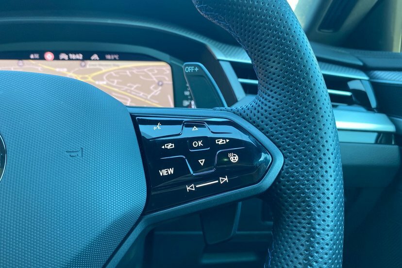 Volkswagen Arteon Shooting Brake 2.0 Tdi R-line 4Motion Dsg Head Up Blue #33