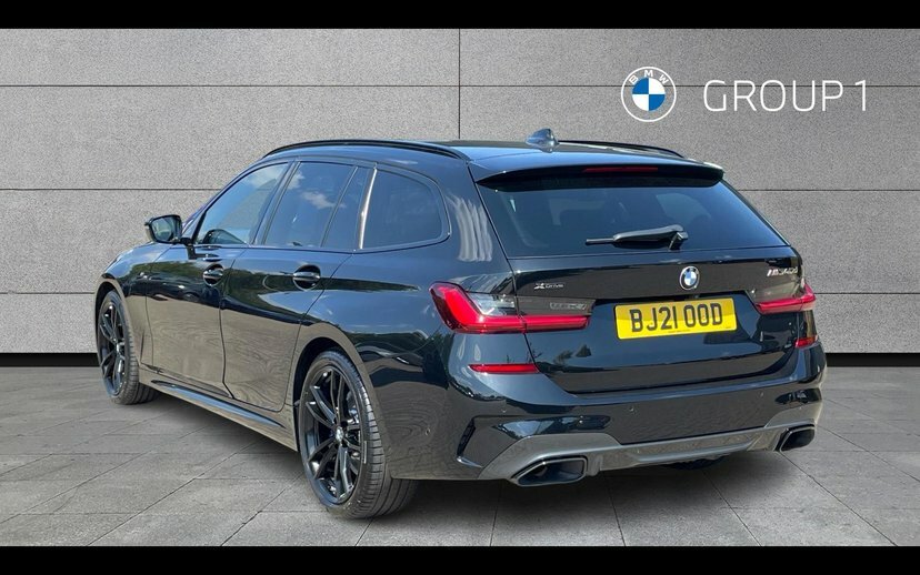 BMW 3 Series M340d Xdrive Touring BJ21OOD Black #2