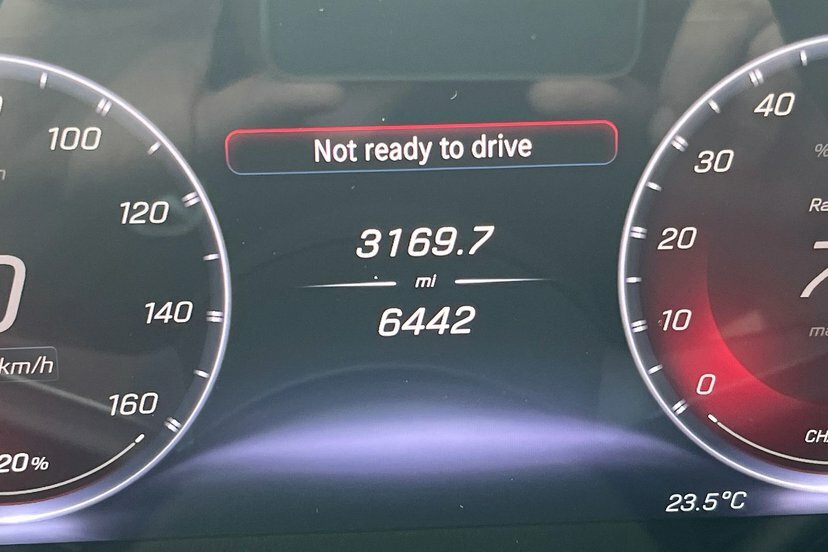 Mercedes-Benz CLA Class Cla250 85Kwh Amg Line Edition Saloon Electr White #5