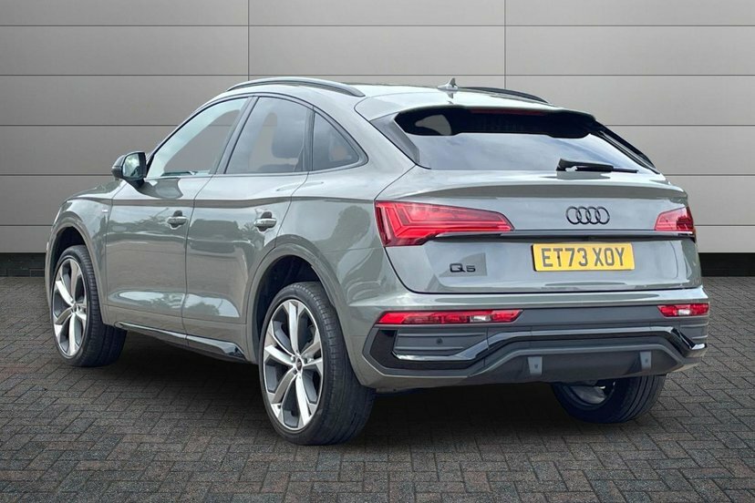 Audi Q5 2.0 Tfsi 45 Edition 1 Sportback S Troni ET73XOY Grey #3