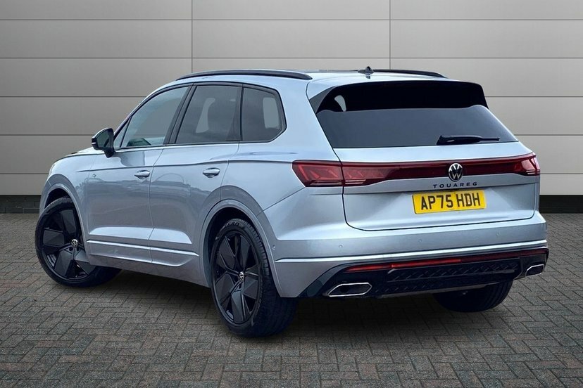 Volkswagen Touareg 3.0 V6 Tdi Final Edition Suv Tiptronic AP75HDH Silver #3