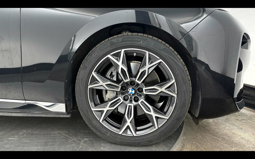 BMW i7 485Kw M70 Xdrive 105.7Kwh 2025 Blue #14