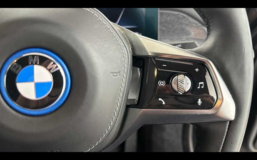 BMW i7 485Kw M70 Xdrive 105.7Kwh 2025 Blue #18