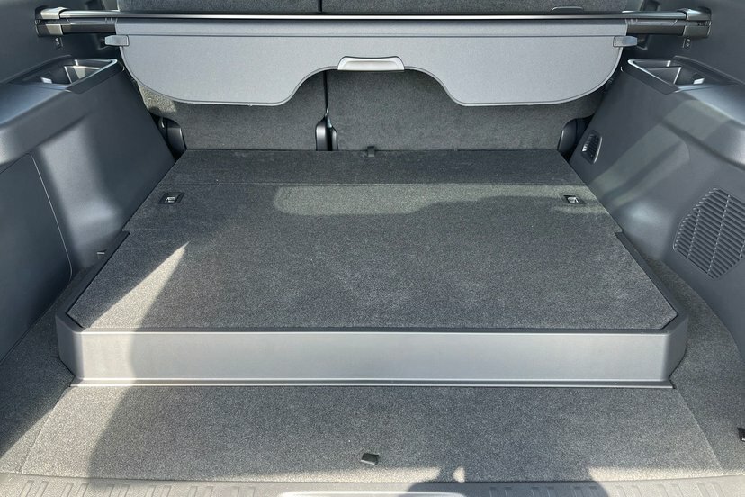 Toyota Land Cruiser Mpv Grey #9