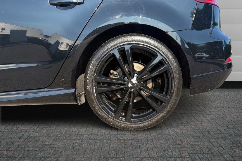 Audi A3 1.5 Tfsi Cod 35 S Line Sportback Black #5