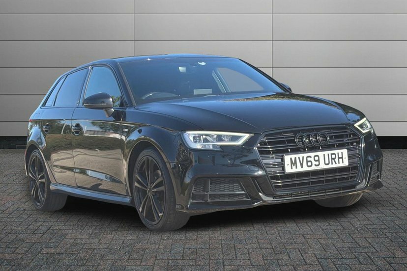 Audi A3 1.5 Tfsi Cod 35 S Line Sportback Black