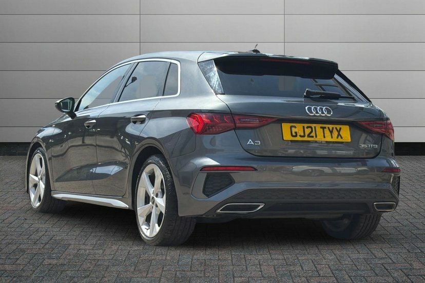 Audi A3 1.5 Tfsi 35 S Line Sportback S Tronic Grey #3