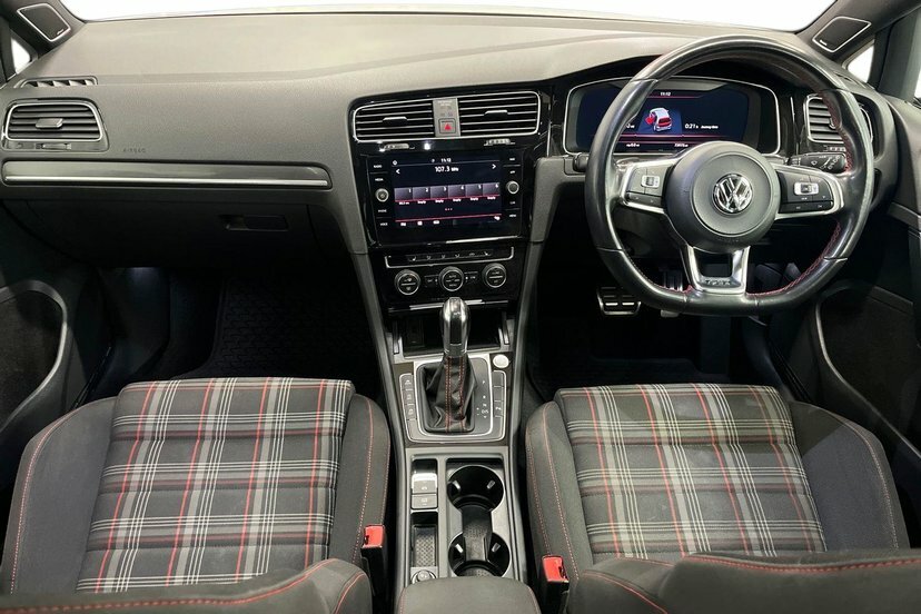 Volkswagen Golf 1.5 Tsi Evo 150 R-line 18In Alloys Black #11
