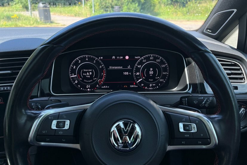Volkswagen Golf 1.5 Tsi Evo 150 R-line 18In Alloys Black #26