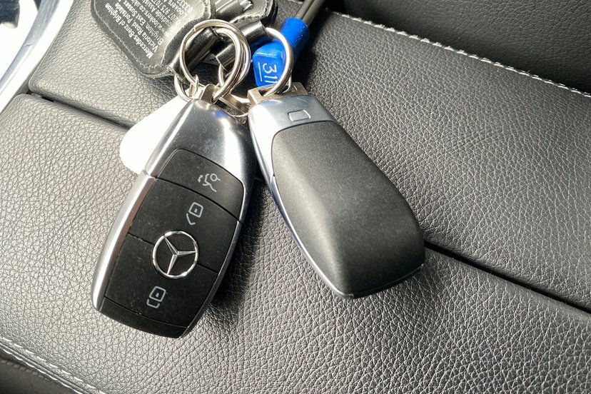 Mercedes-Benz EQC Eqc400 Amg Line 4Matic Black #63