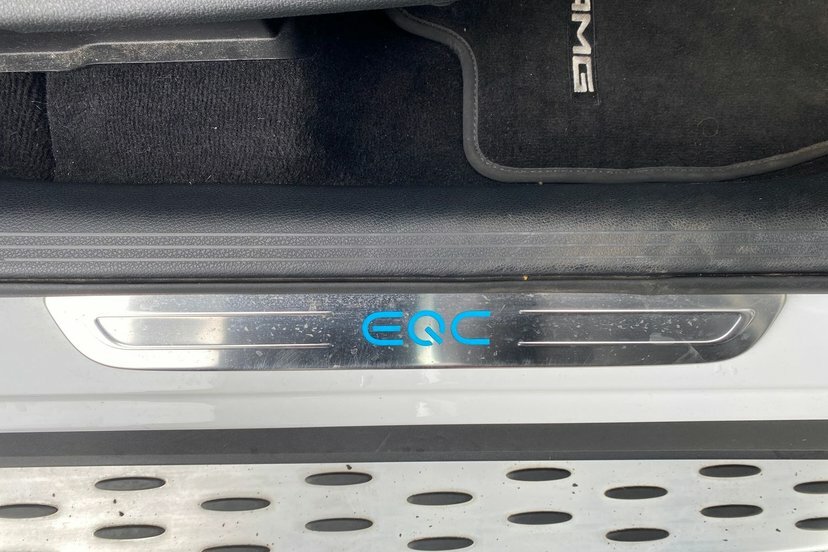 Mercedes-Benz EQC Eqc400 Amg Line 4Matic Black #53