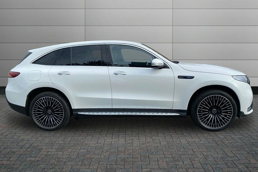 Mercedes-Benz EQC Eqc 400 80Kwh Amg Line Premium Suv White #2