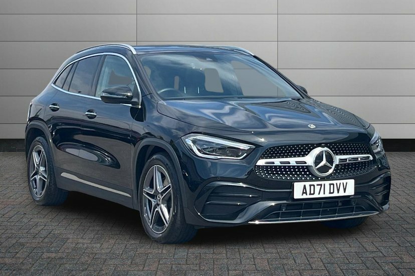 Mercedes-Benz GLA Class Gla200d Amg Line Premium Plus Black