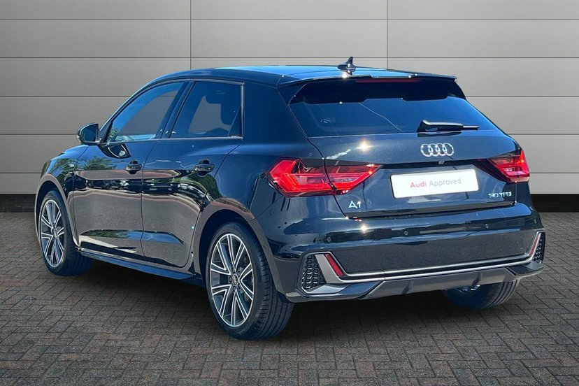 Audi A1 1.0 Tfsi 30 S Line Sportback S Tronic Black #3