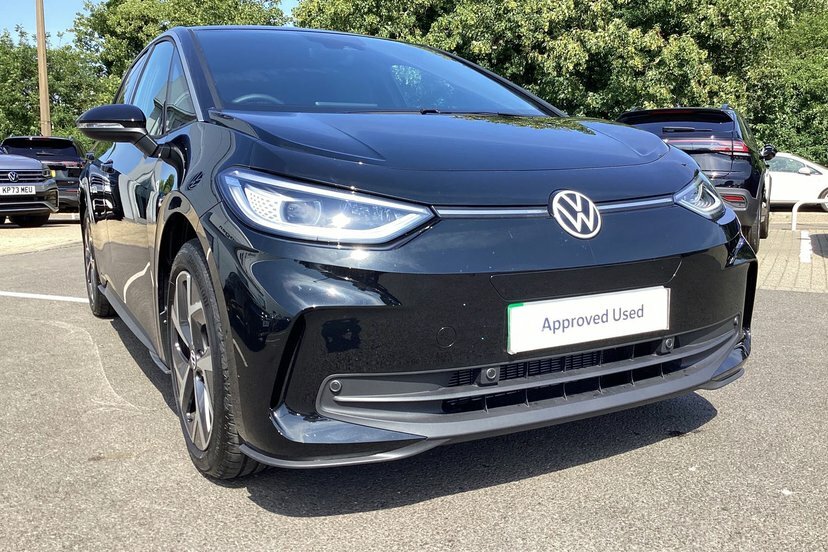Volkswagen ID.3 Pure 52Kwh Match 5-Door White #8
