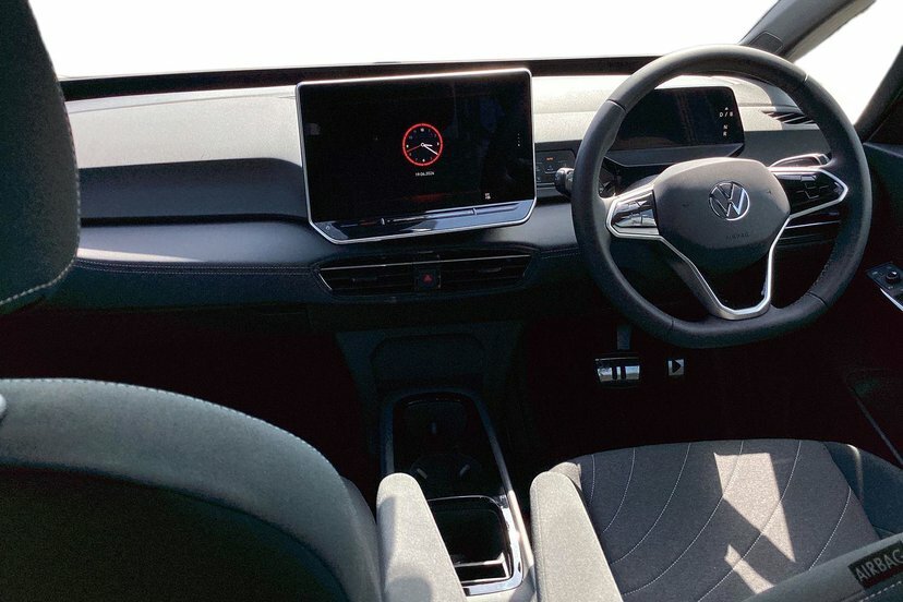 Volkswagen ID.3 Pure 52Kwh Match 5-Door White #10