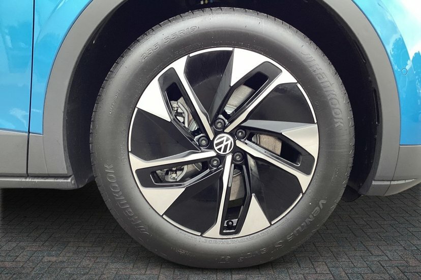 Volkswagen ID.4 Pro 77Kwh Match Suv 286 Ps  #5