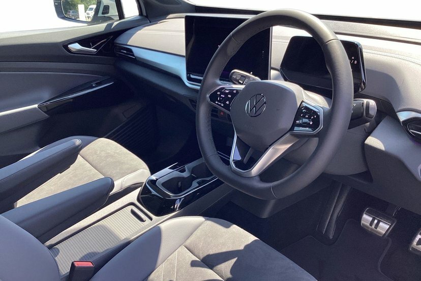 Volkswagen ID.4 Pro 77Kwh Match Suv 286 Ps White #6