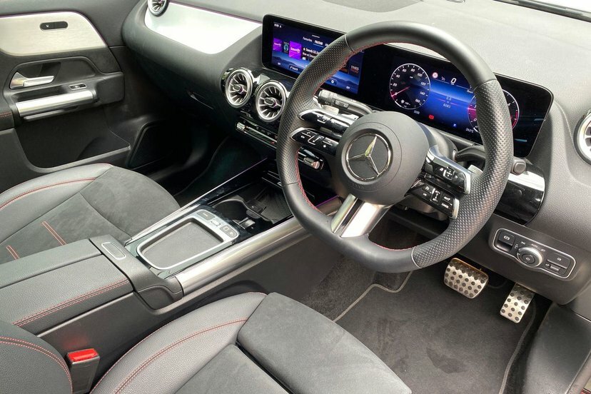 Mercedes-Benz GLA Class 2.0 Gla200d Amg Line Executive Suv 8G KP75LHH Black #5