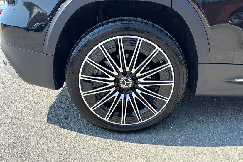 Mercedes-Benz GLB Class 1.3 Glb200h Mhev Amg Line Premium Plus Suv P Black #4