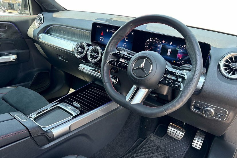 Mercedes-Benz GLB Class 1.3 Glb200h Mhev Amg Line Premium Plus Suv P Black #5
