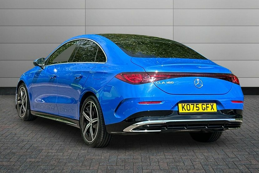 Mercedes-Benz CLA Class Cla180 Hybrid Amg Line Executive Blue #2