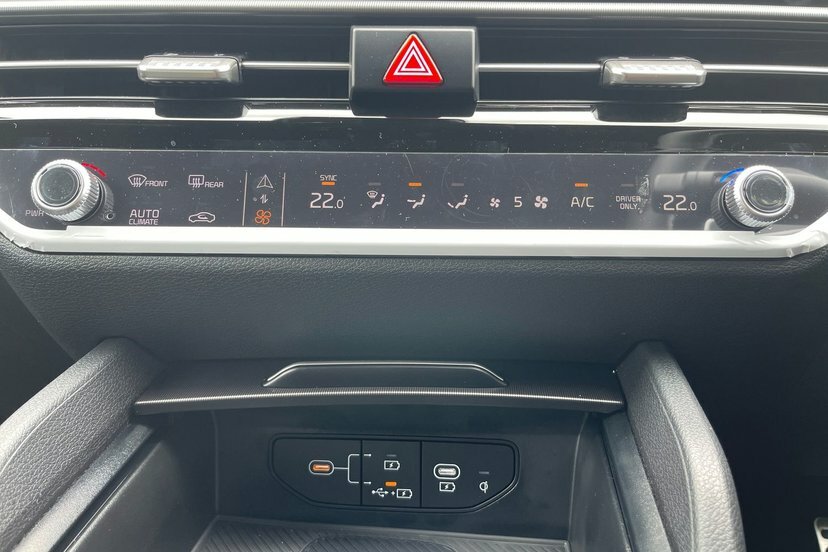 Kia Sportage 1.6T Gdi Hev Gt-line White #38