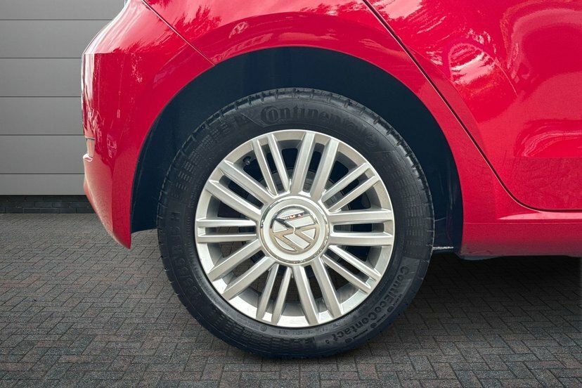 Volkswagen Up 1.0 Move Up Hatchback 60 Ps Red #5