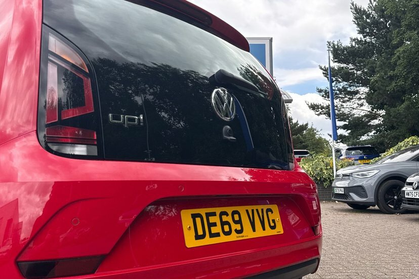 Volkswagen Up 2019 Volkswagen Up Gti 1.0 Tsi 115Ps Black #23
