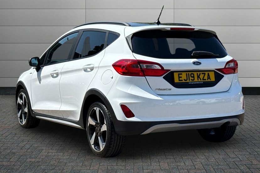 Ford Fiesta 1.0T Ecoboost Gpf Active Bo Play Hatchback Pe EJ19KZA White #3