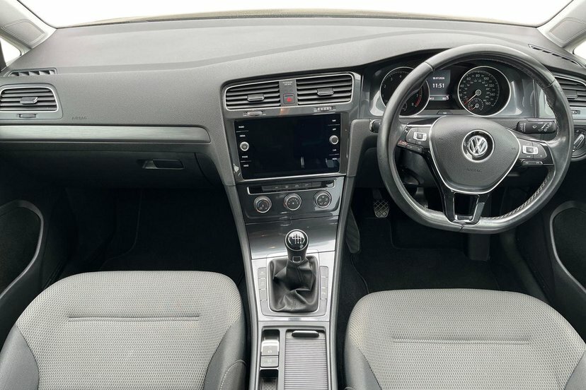 Volkswagen Golf 1.5 Tsi Evo Se Nav Hatchback 13 CY68EWR Black #6