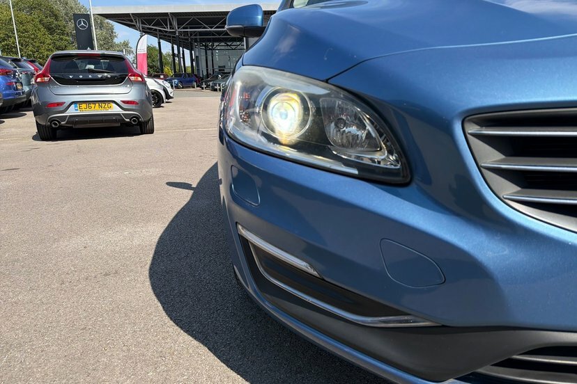 Volvo V60 Estate 2.0 D2 Business Edition Euro 6 Ss 2 Blue #30