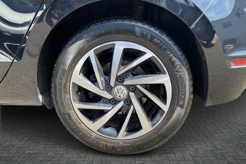 Volkswagen Golf SV 2.0 Tdi Match Mpv Dsg 150 Ps Black #5