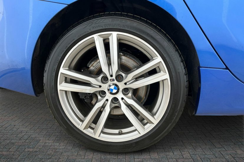 BMW 2 Series Active Tourer 1.5 225Xe 7.6Kwh M Sport Premium 4Wd Blue #5