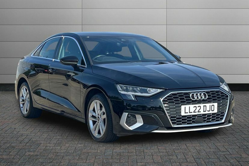 Audi A3 1.5 Tfsi 35 Sport Saloon 150 Ps Black