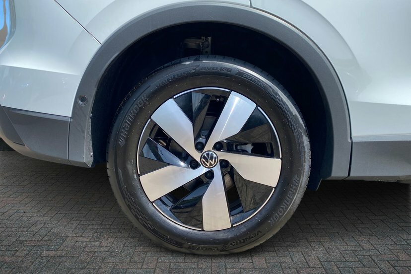 Volkswagen Tiguan 1.5 Etsi Mhev Match Suv Hybrid Dsg 150 White #5