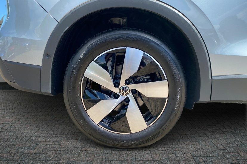 Volkswagen Tiguan 1.5 Etsi Mhev Match Dsg DP26EKJ Silver #5