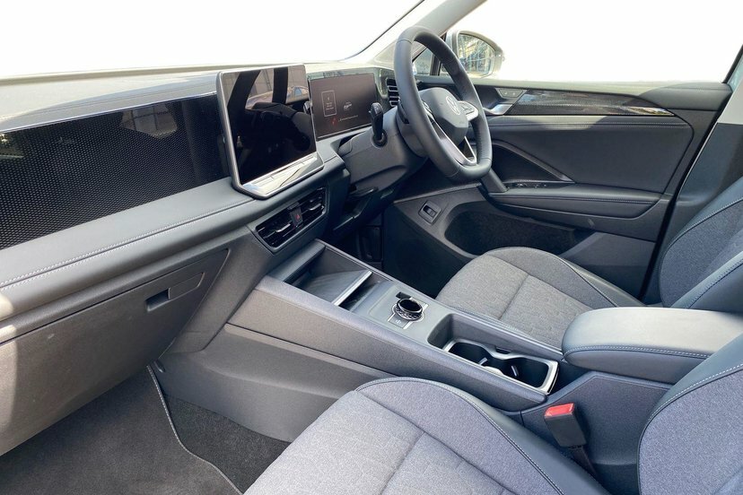 Volkswagen Tiguan 1.5 Etsi Mhev Match Dsg DP26EKJ Silver #2