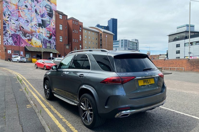 Mercedes-Benz GLE Class 300D 4Matic Amg Line Prem 9G-tronic 7 St Black #33