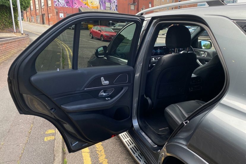 Mercedes-Benz GLE Class 300D 4Matic Amg Line Prem 9G-tronic 7 St Black #30