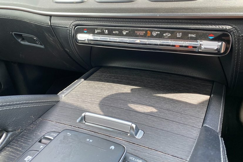 Mercedes-Benz GLE Class 300D 4Matic Amg Line Prem 9G-tronic 7 St Black #19