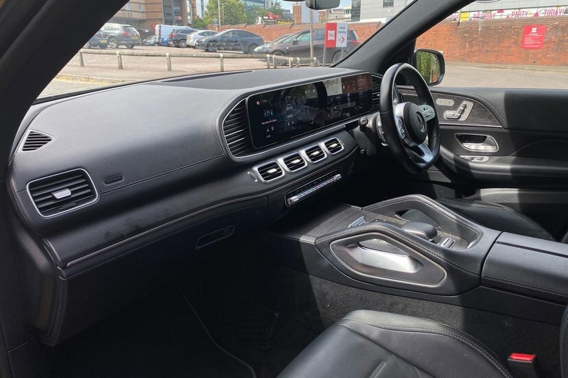 Mercedes-Benz GLE Class 300D 4Matic Amg Line Prem 9G-tronic 7 St Black #29