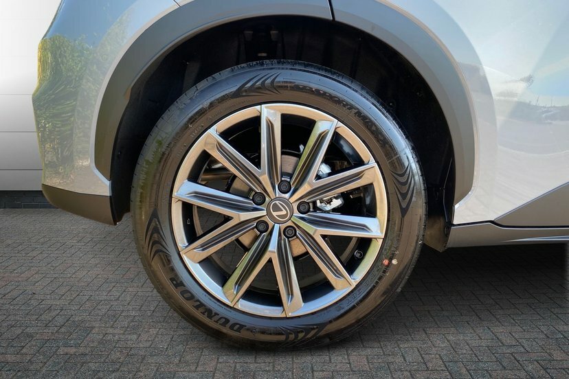 Lexus LBX 1.5 Vvt-ie Takumi Suv Hybrid E-cvt 136 Grey #5
