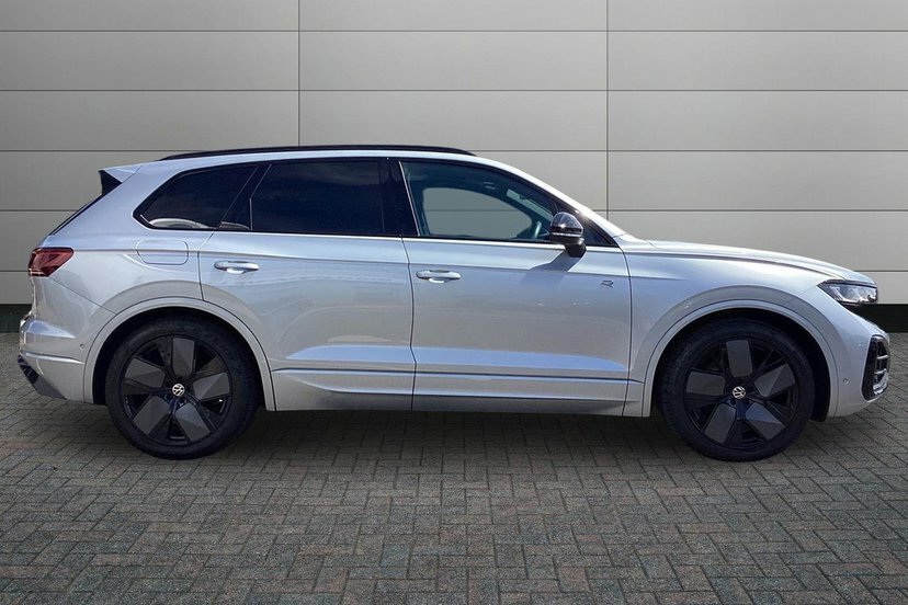 Volkswagen Touareg 3.0 V6 Tdi Final Edition Suv Tiptronic Silver #4