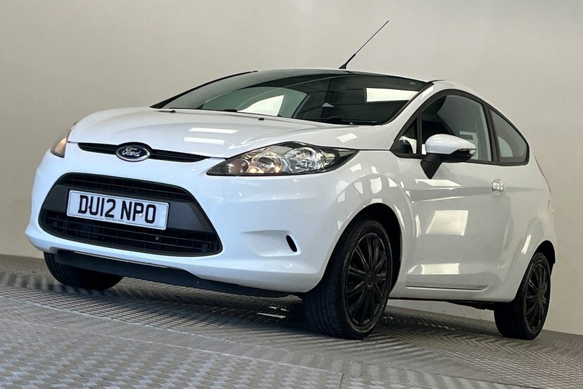 Ford Fiesta 1.25 Zetec Hatchback 129 G Km 8 Black #22